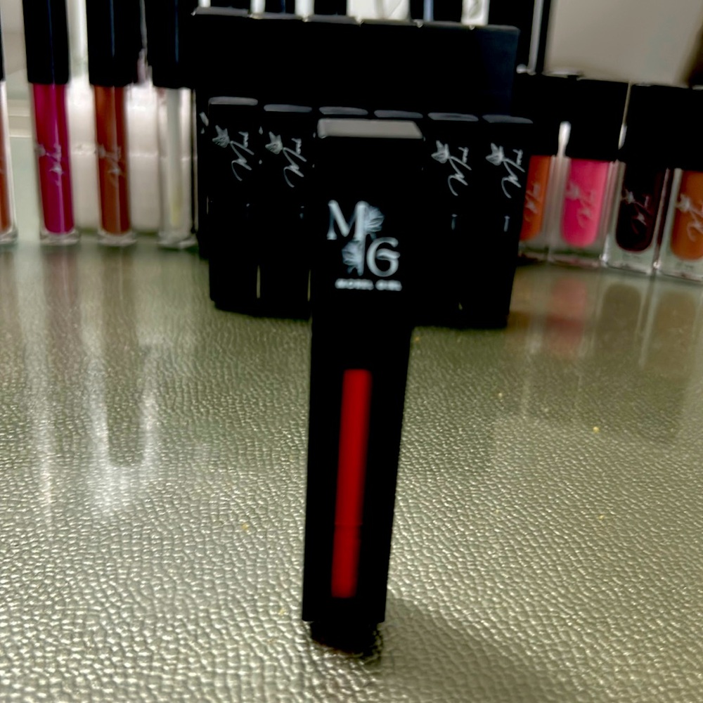 Hangover Liquid Matte - Red/Orange